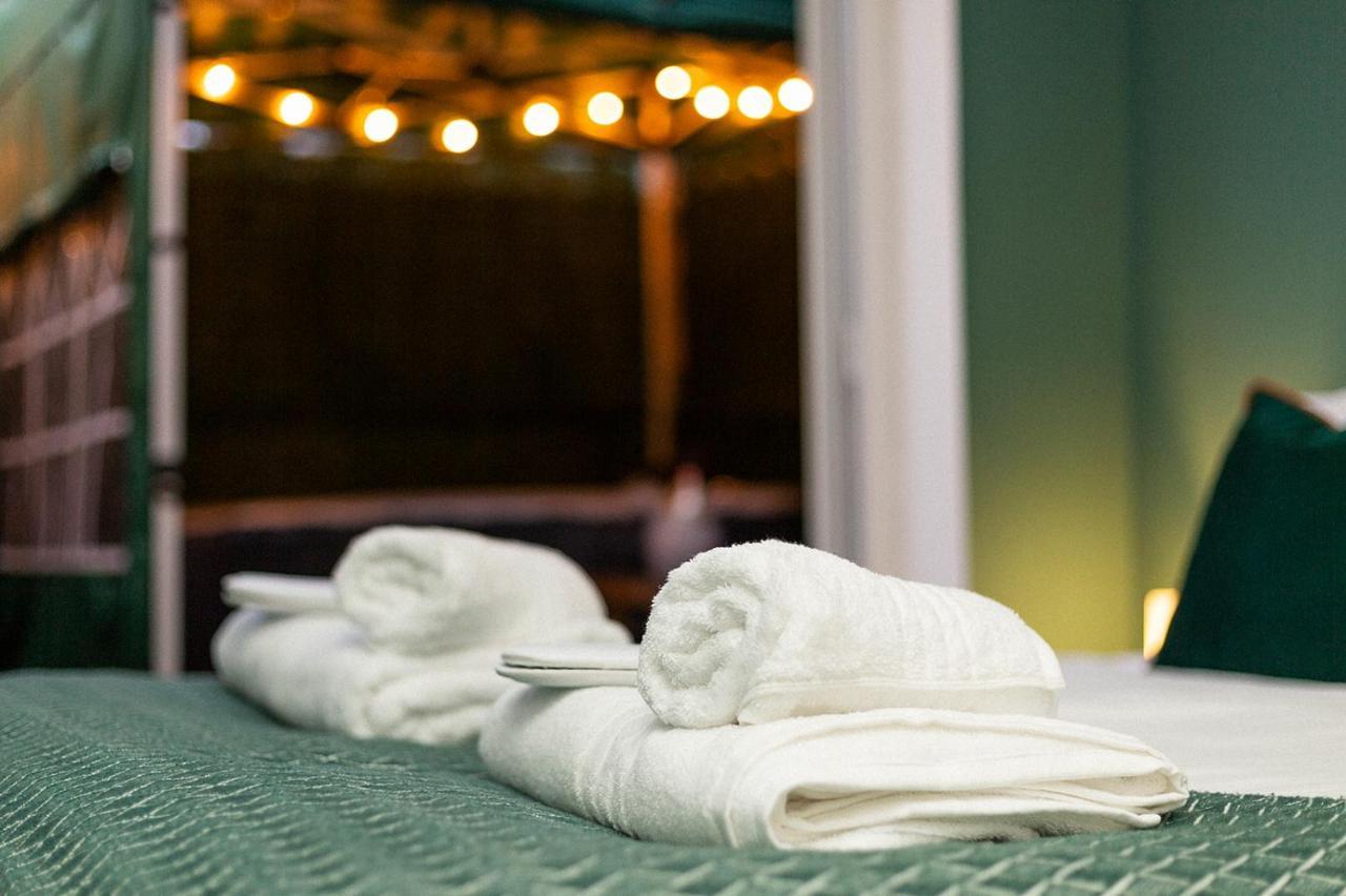 Stylish & Cosy Margate Escape With Hot Tub And Log Burner Dogs Welcome Exterior foto